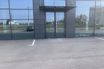 Торговая площадь, 1200 м², 1/2 эт.