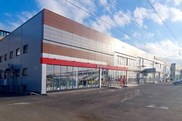 Отдельно стоящее здание, 4200 м²